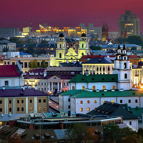Покрасневший закат над имиджем Беларуси…